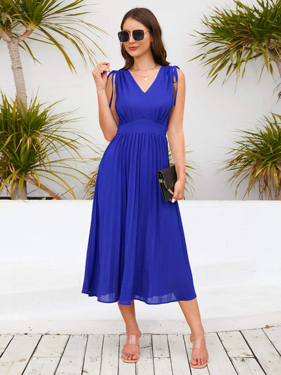 Pleated V-Neck Sleeveless Midi Dress Casual Dresses - Tophatter Daily Deals