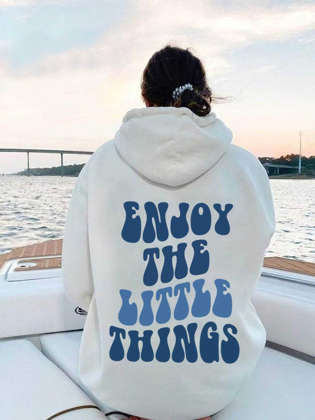 Soft Women Oversized Hoodie - Drop Shoulder, Polyester White 3D Changing Face Moving Picture Frame - Tophatter Daily Deals