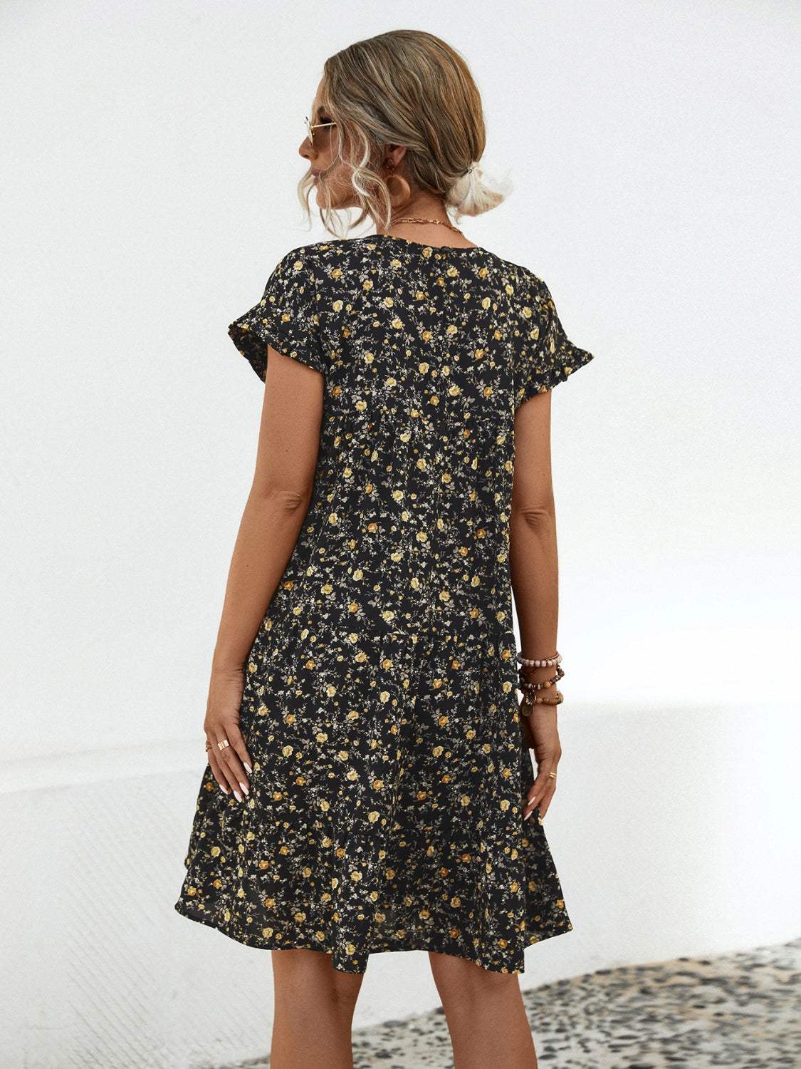 Frill Floral Round Neck Short Sleeve Tiered Dress Casual Dresses - Tophatter Daily Deals