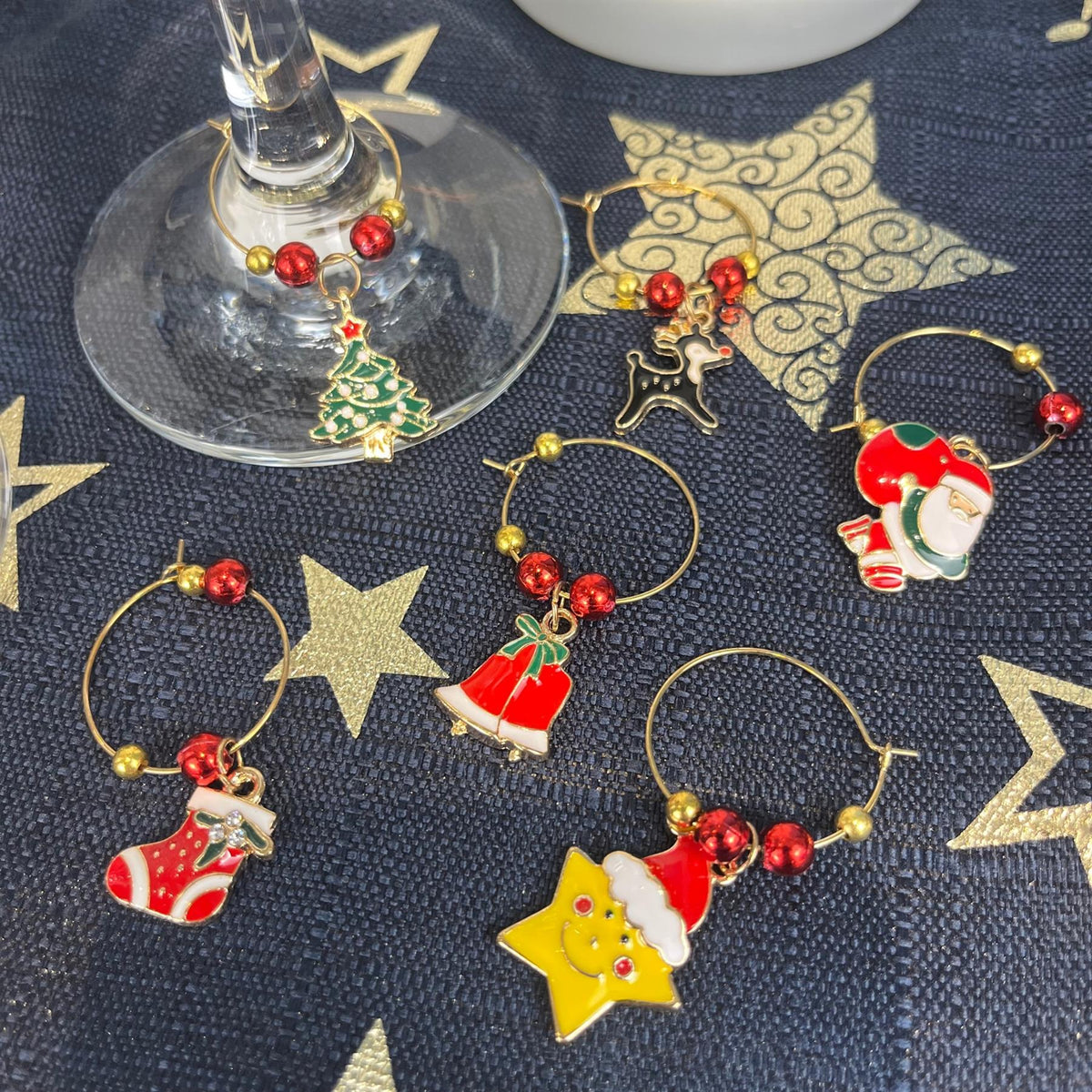 Christmas Wine Glass Charms | 6-Piece Novelty Glass Markers for Christmas Party Wine Glass Charms - Tophatter Daily Deals