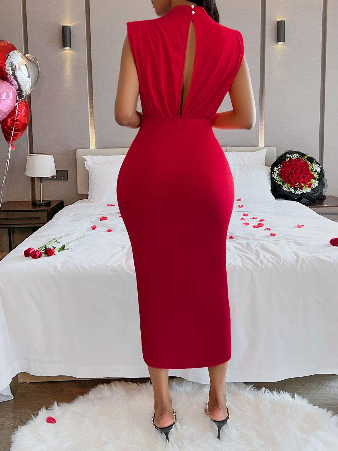 Cutout Slit Mock Neck Sleeveless Dress Cocktail Dresses - Tophatter Daily Deals