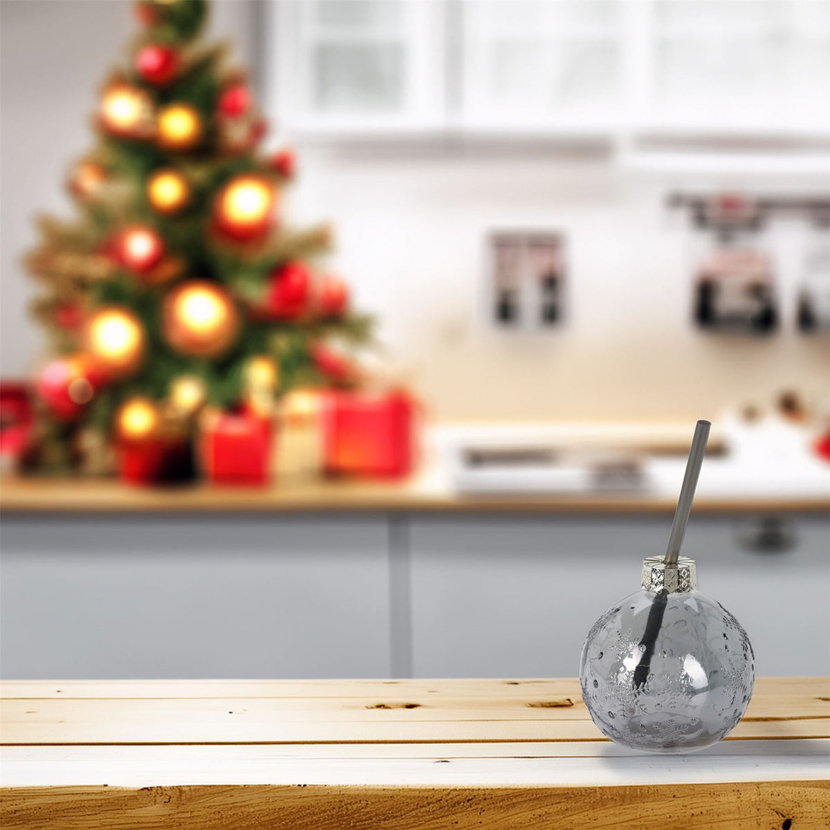 Christmas Bauble Drinking Jar | Novelty Glass with Straw for Festive Drinks Drinking Jar - Tophatter Daily Deals