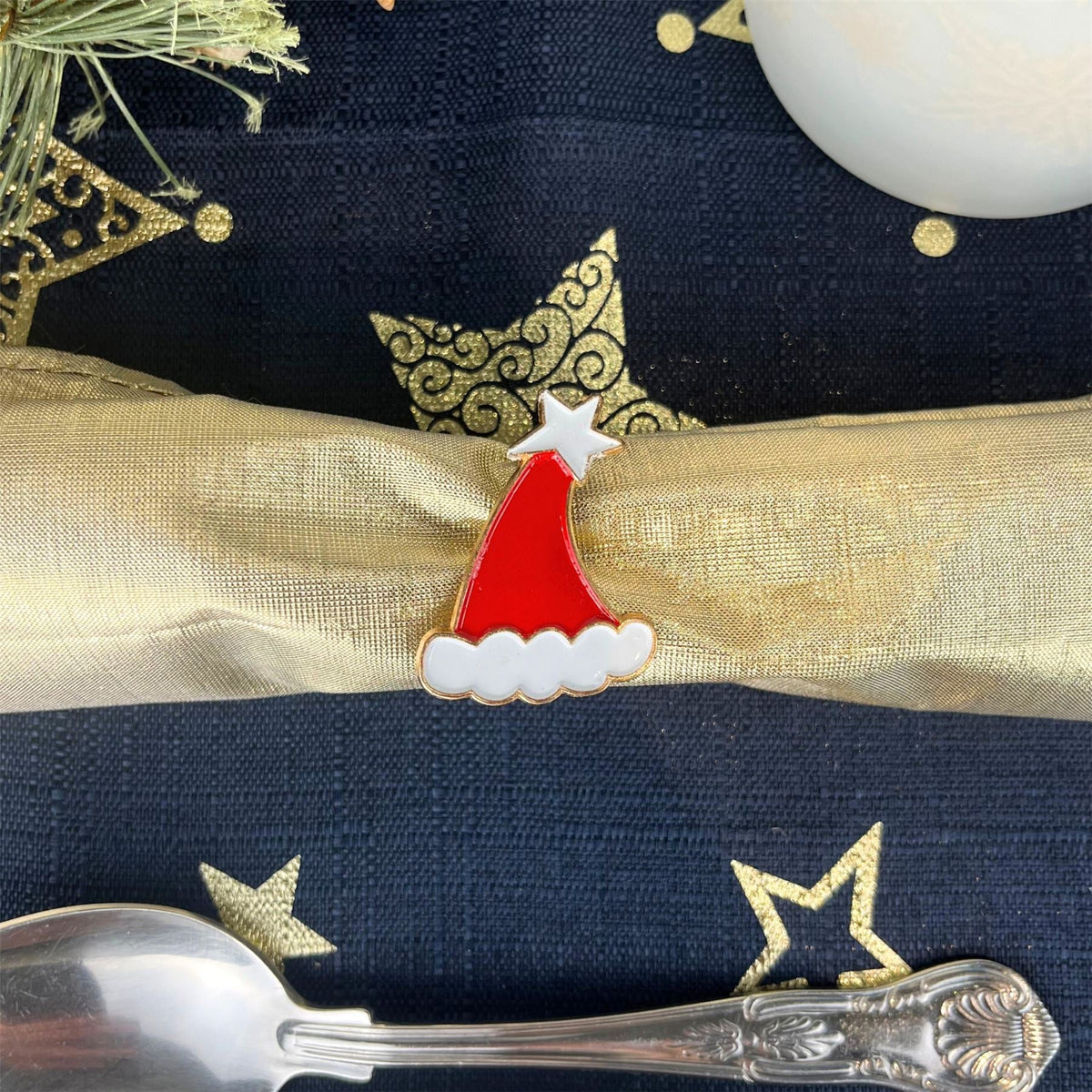 Set of 4 Santa Hat Christmas Napkin Rings | 4 Novelty Napkin Holders for Xmas Napkin Rings - Tophatter Daily Deals