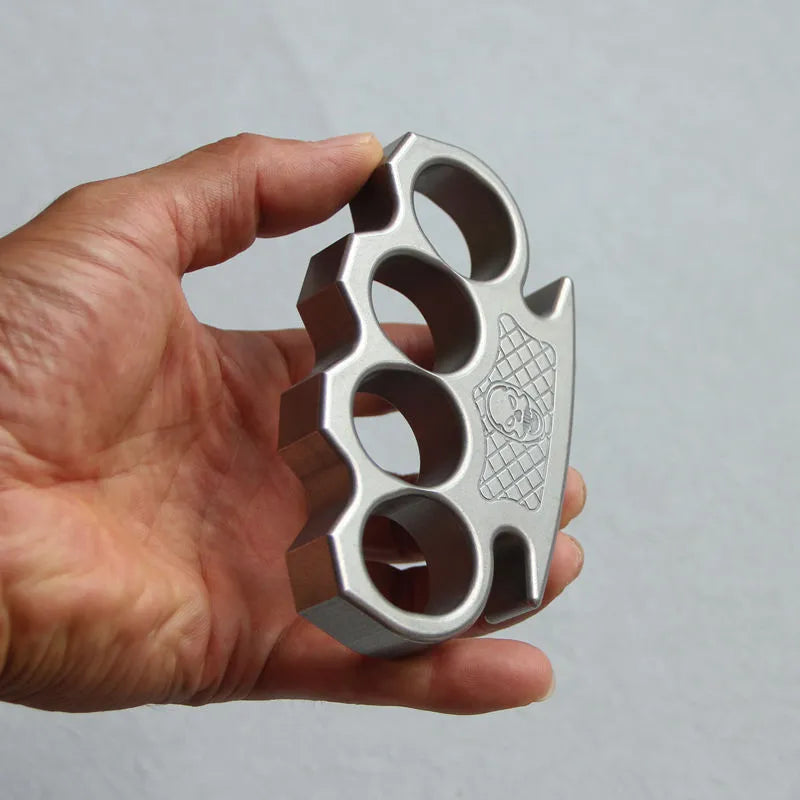 SelfDefense EDC Knuckle Duster - Tophatter Daily Deals