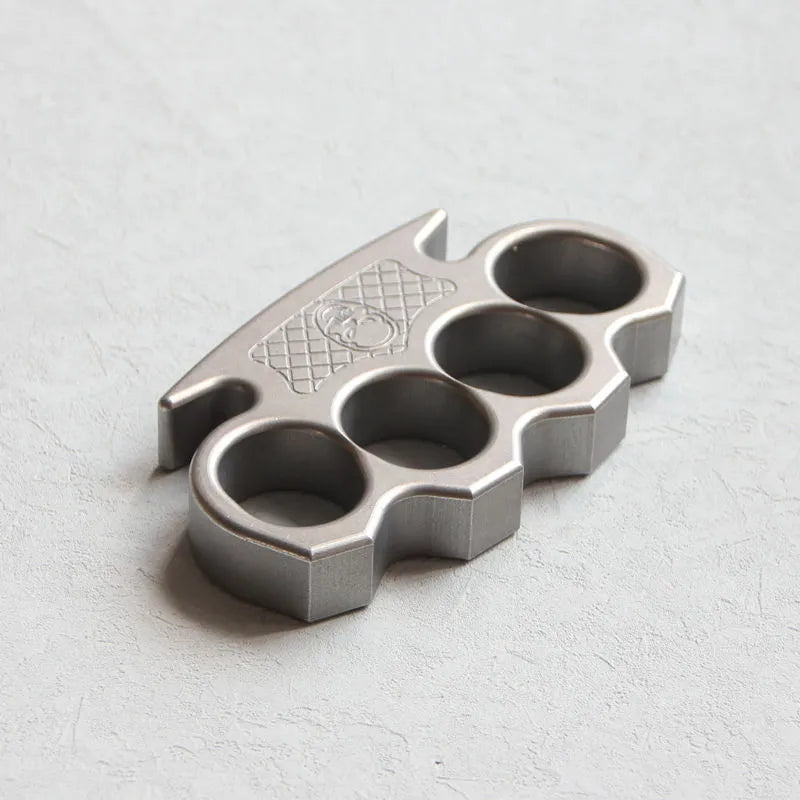SelfDefense EDC Knuckle Duster - Tophatter Daily Deals