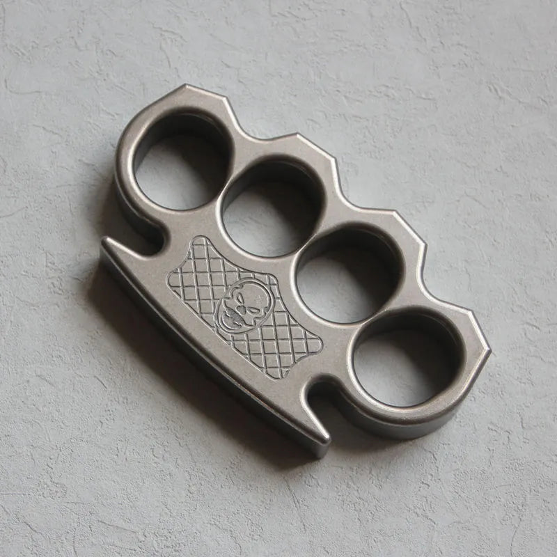 SelfDefense EDC Knuckle Duster - Tophatter Daily Deals
