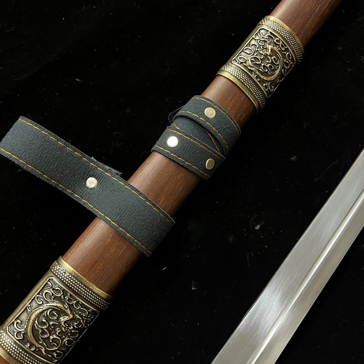 Ring-Hilt Tang Broadsword - Tophatter Daily Deals