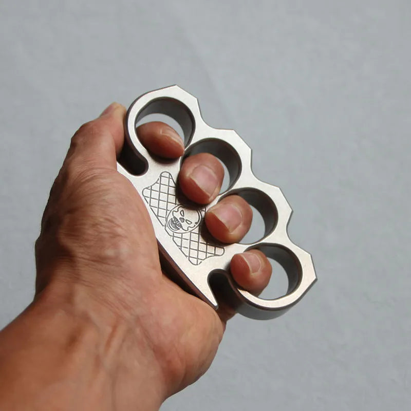 SelfDefense EDC Knuckle Duster - Tophatter Daily Deals