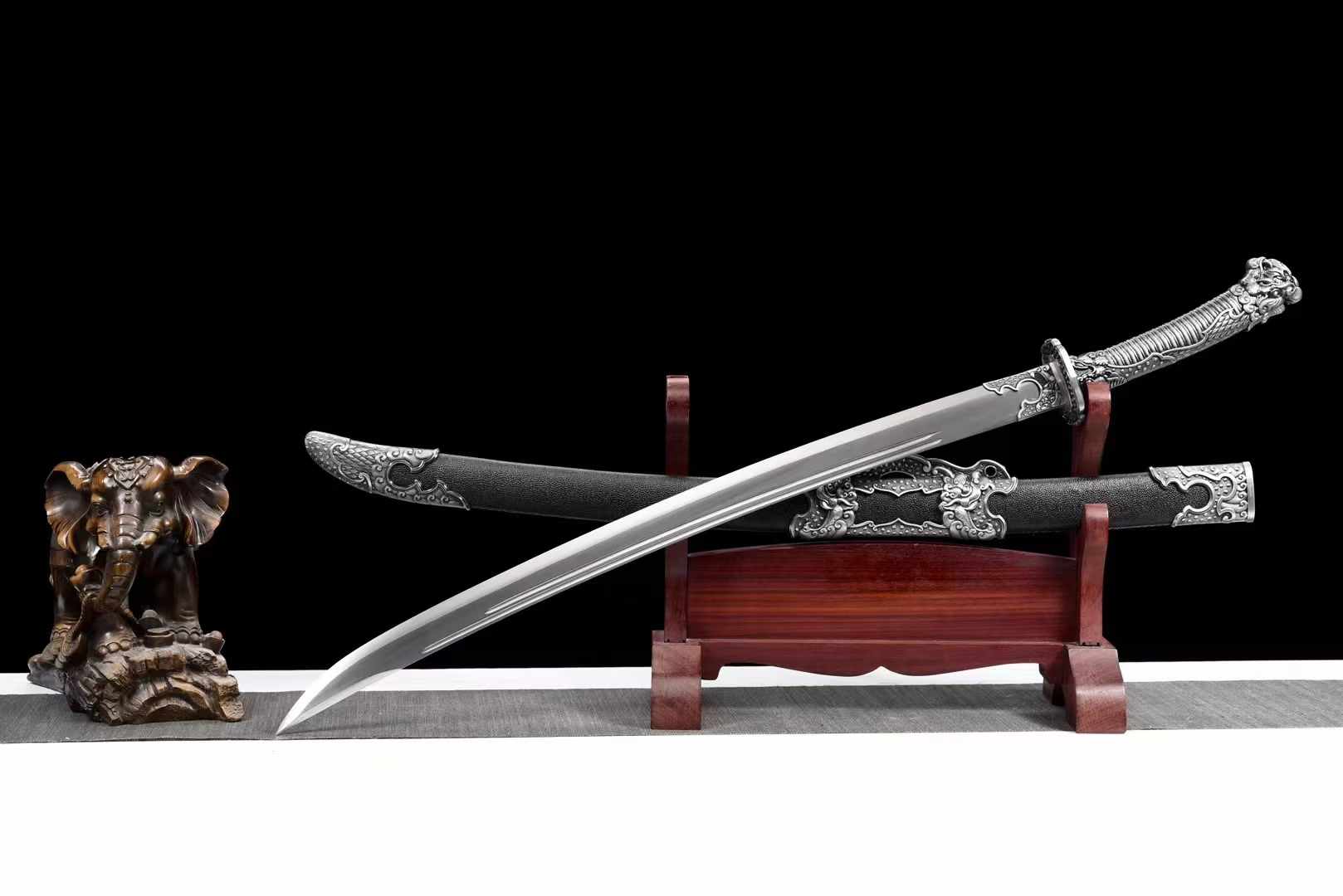 Double Dragon Xiuchun Sword - Tophatter Daily Deals
