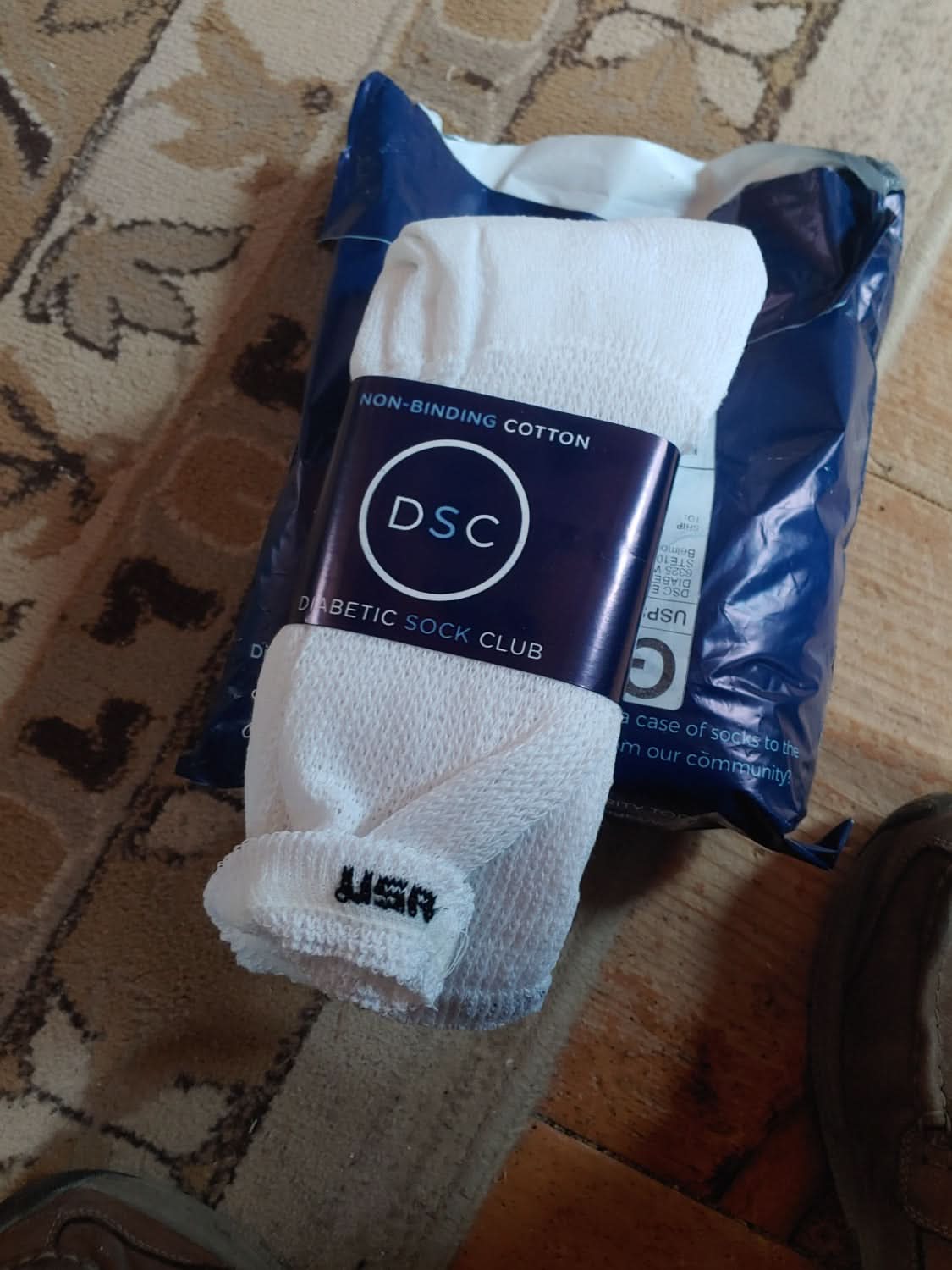 Women's Cotton Diabetic Crew Socks (6 Pair) Women's Socks & Hosiery - Tophatter Daily Deals