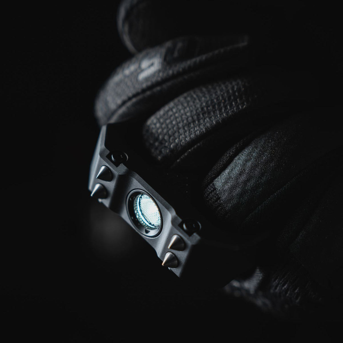 Mankerlight ML02 Pocket EDC Tactical Flashlight - Tophatter Daily Deals