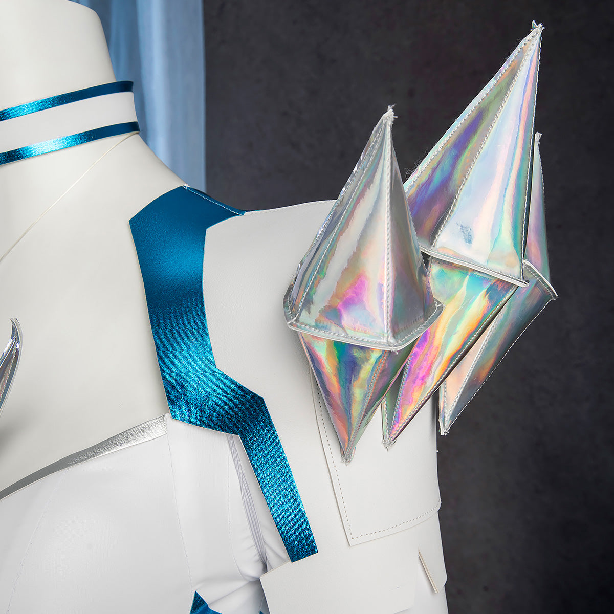 MAV Rivals White Queen Emma Frost Cosplay Costume Costume - Tophatter Daily Deals