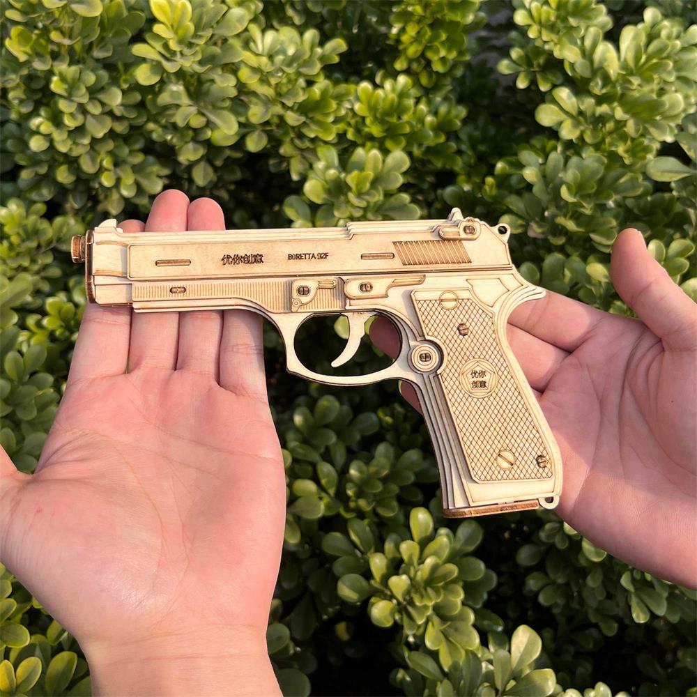 Beretta M92F Wooden Model Pistol - Tophatter Daily Deals