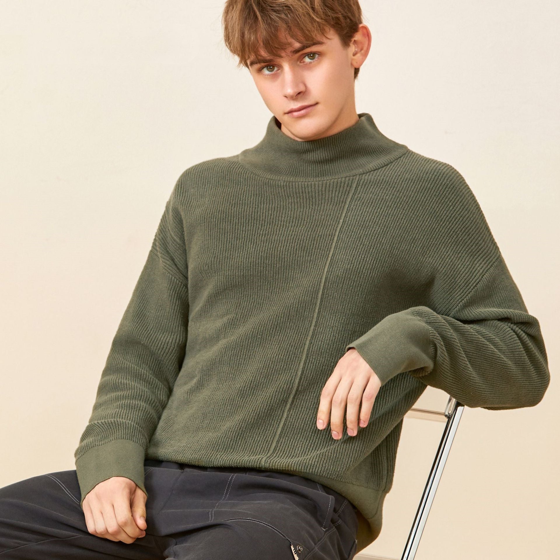 Oversized Men’s Sweater - Mock Neck, Ribbed Knit, Layering 3D Changing Face Moving Picture Frame - Tophatter Daily Deals
