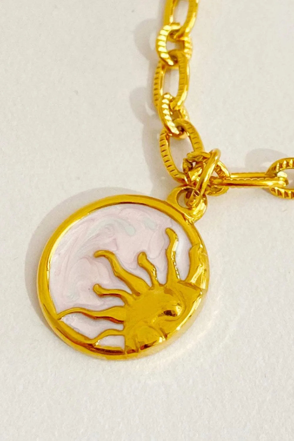 Round Pendant Stainless Steel Necklace Necklaces - Tophatter Daily Deals