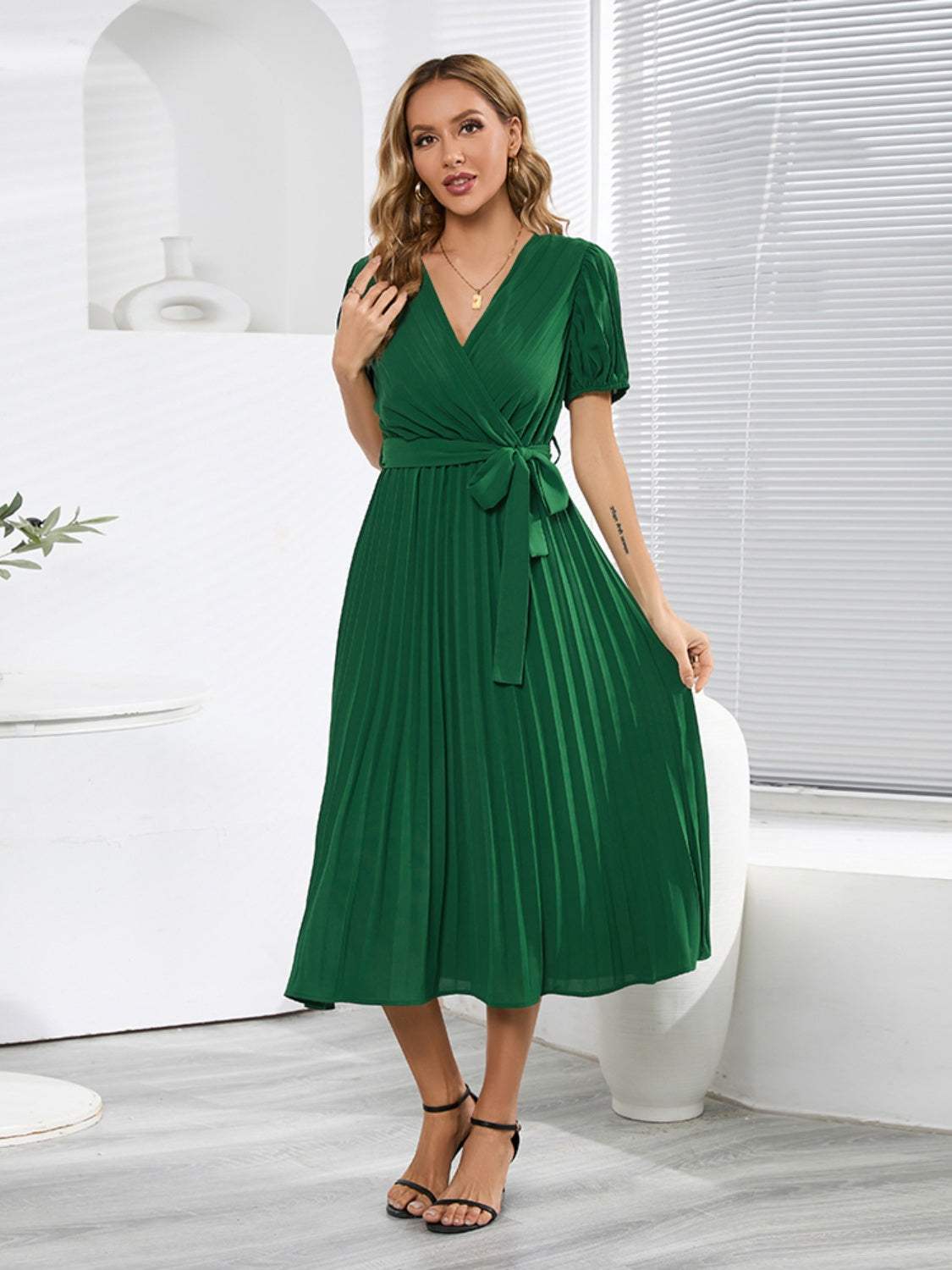 Pleated Surplice Tie Waist Midi Dress Casual Dresses - Tophatter Daily Deals