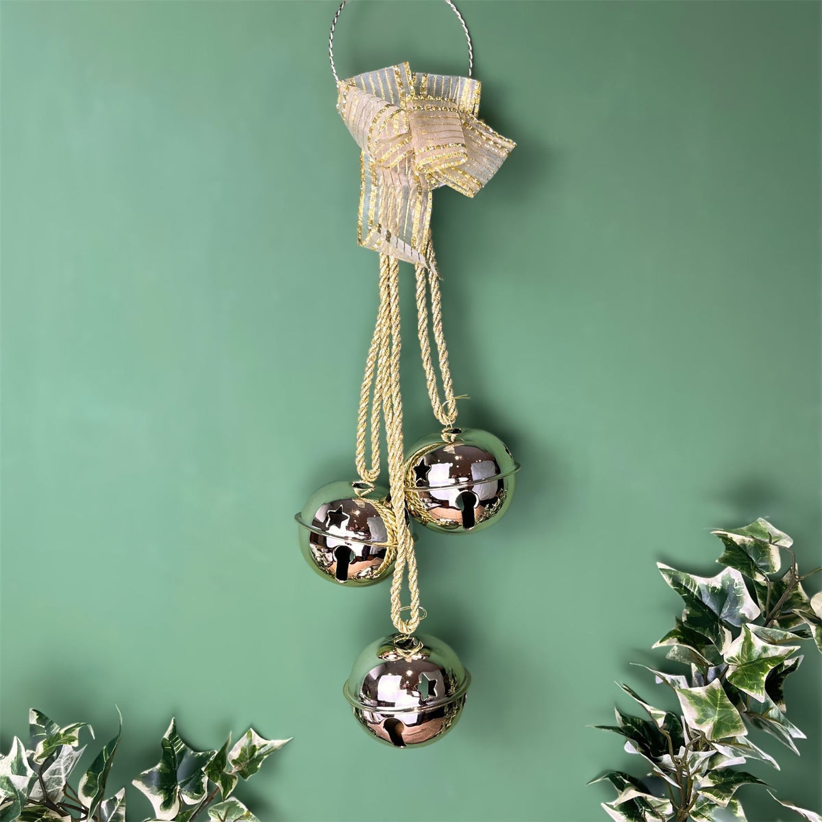 Gold Jingle Bells Door Hanger | Extra Large Christmas Bells Garland - 43cm Jingle Bells - Tophatter Daily Deals
