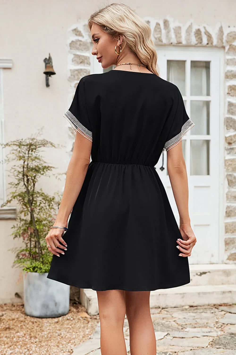 Tassel V-Neck Short Sleeve Dress Casual Dresses - Tophatter Daily Deals