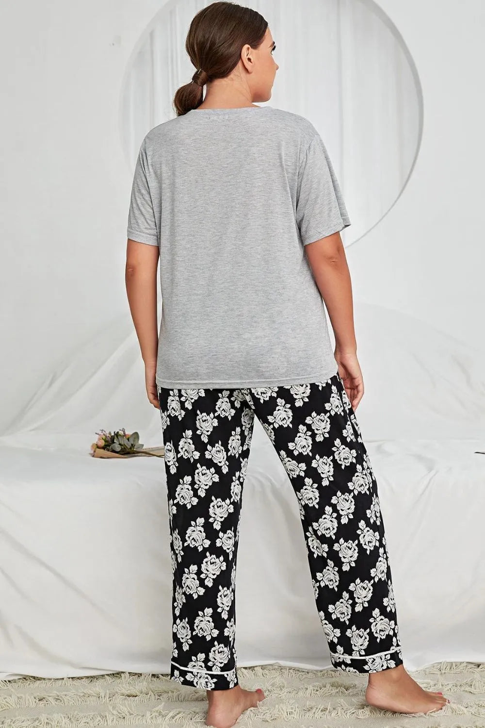 Plus Size V-Neck Tee and Floral Pants Lounge Set Loungewear Sets - Tophatter Daily Deals