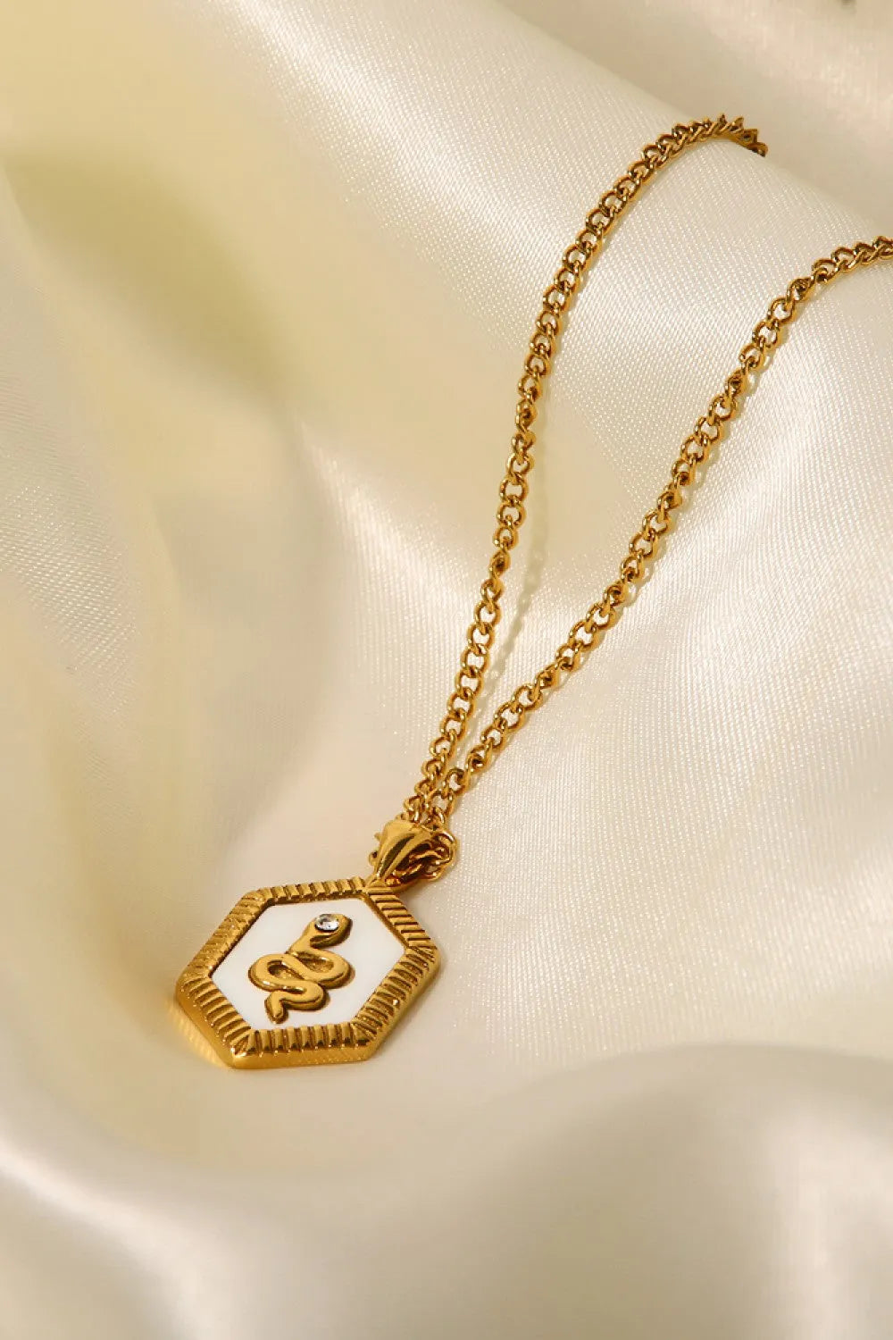 18K Gold Plated Snake Geometric Pendant Necklace Necklaces - Tophatter Daily Deals