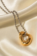 18K Gold-Plated Synthetic Pearl Peandant Necklace Necklaces - Tophatter Daily Deals