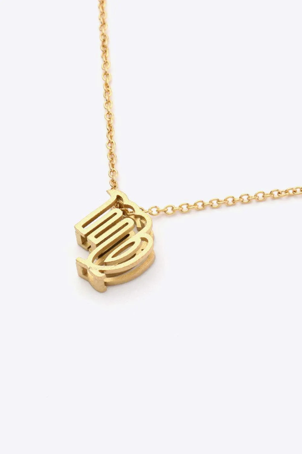 18K Gold Plated Constellation Pendant Necklace Necklaces - Tophatter Daily Deals