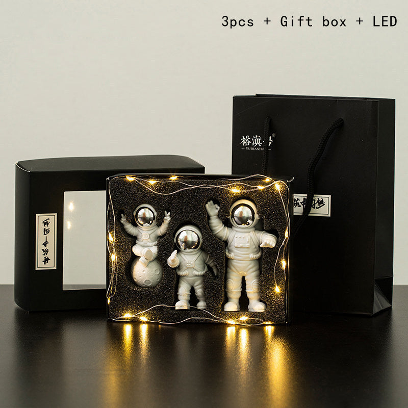 Astronaut Astronaut Series Birthday Gift Box Set Ornament Silver 3pcs gift box light strip 0 - Tophatter Daily Deals