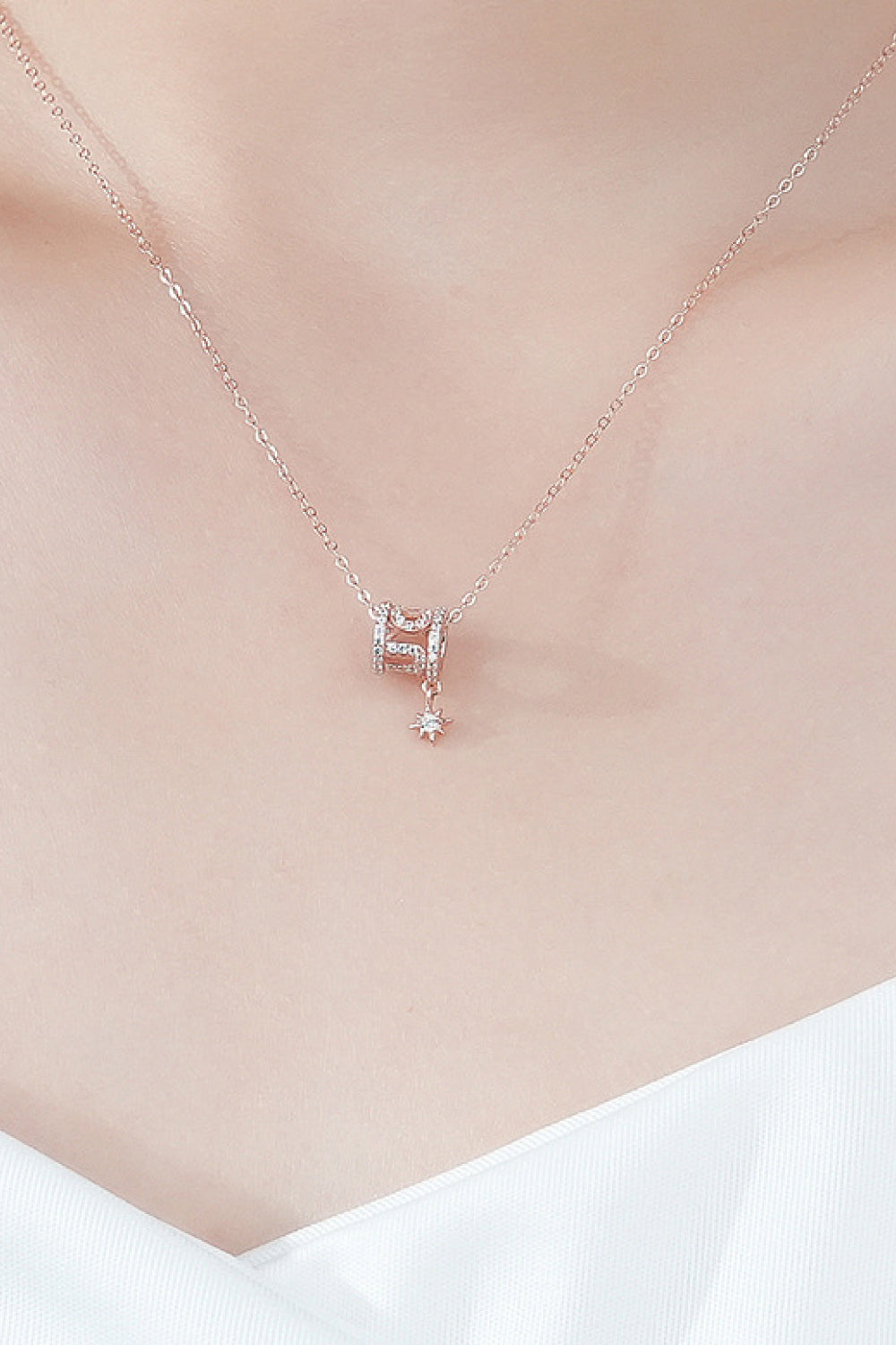 Rely On Fate Cubic Zirconia Pendant Necklace Rose Gold One Size Necklaces - Tophatter Daily Deals