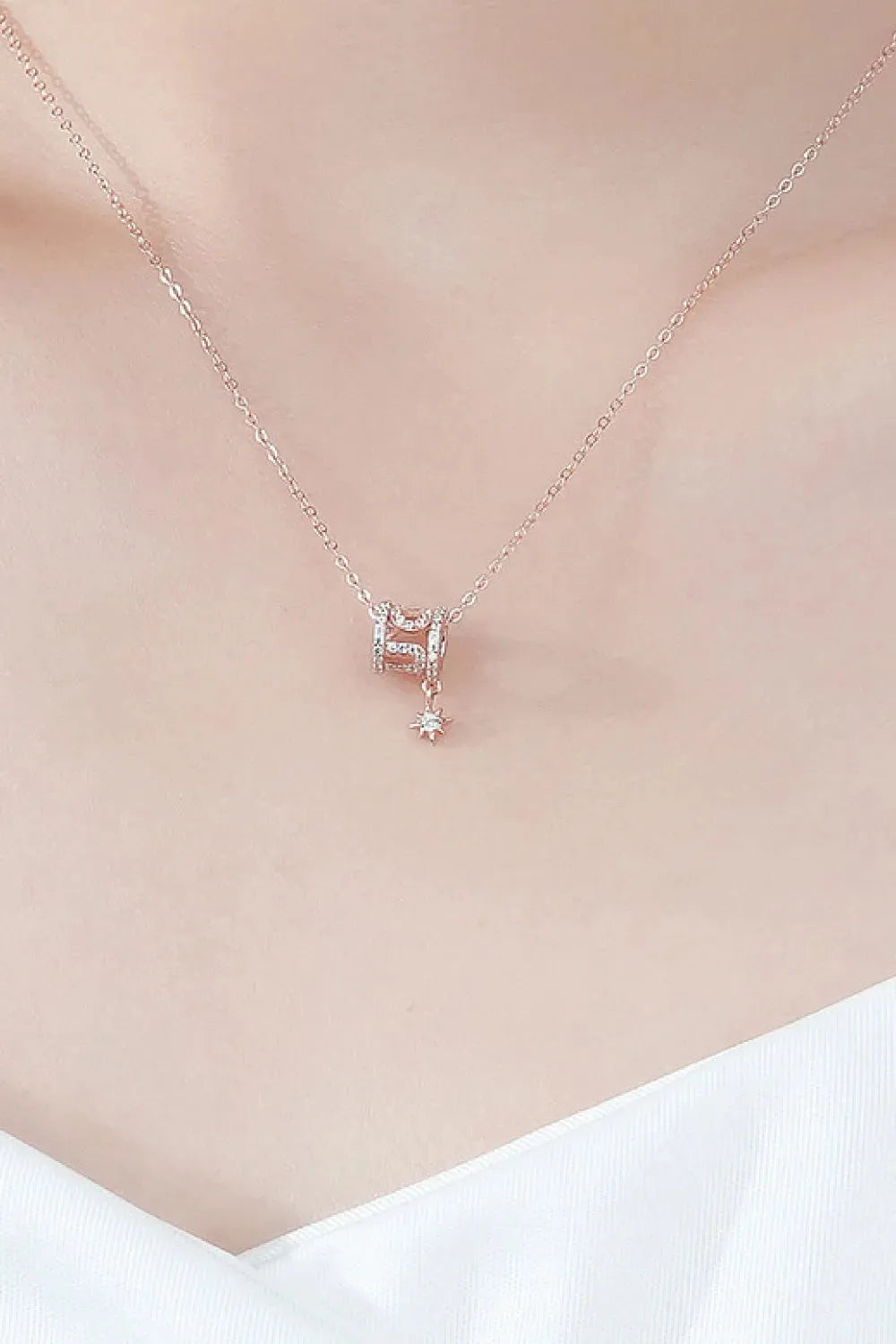 Rely On Fate Cubic Zirconia Pendant Necklace Rose Gold One Size Necklaces - Tophatter Daily Deals
