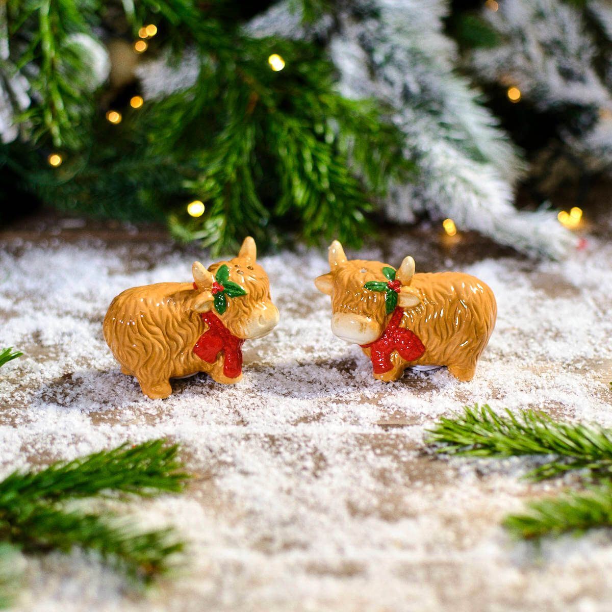 Novelty Christmas Salt & Pepper Shakers | Highland Cow Salt & Pepper Pots Salt and Pepper Shakers - Tophatter Daily Deals