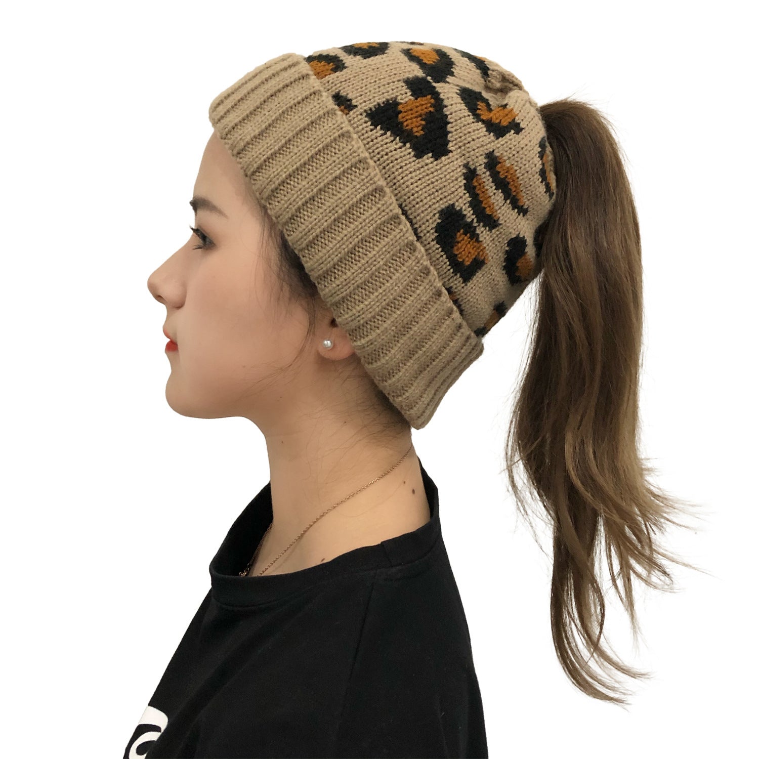 Autumn And Winter New Leopard Print Knitted Beanie Camel 0 - Tophatter Daily Deals
