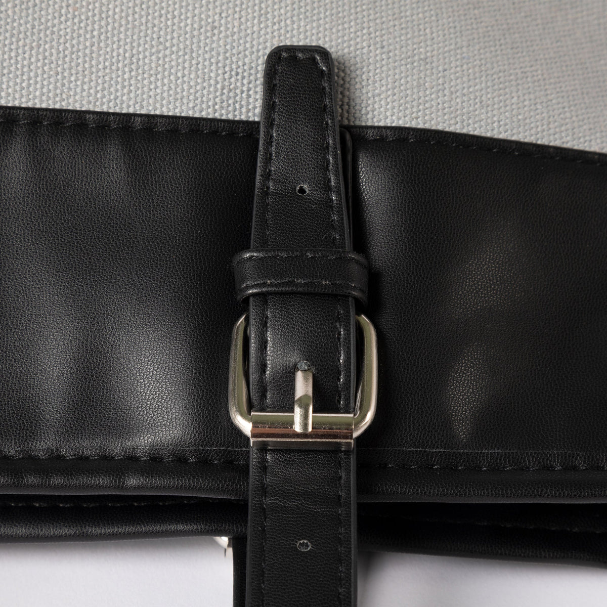 Classic Canvas & Faux Leather Tote Handbags & Wallets - Tophatter Daily Deals