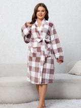 Plus Size Plaid Tie Front Robe with Pockets Light Mauve Sleep Dresses - Tophatter Daily Deals