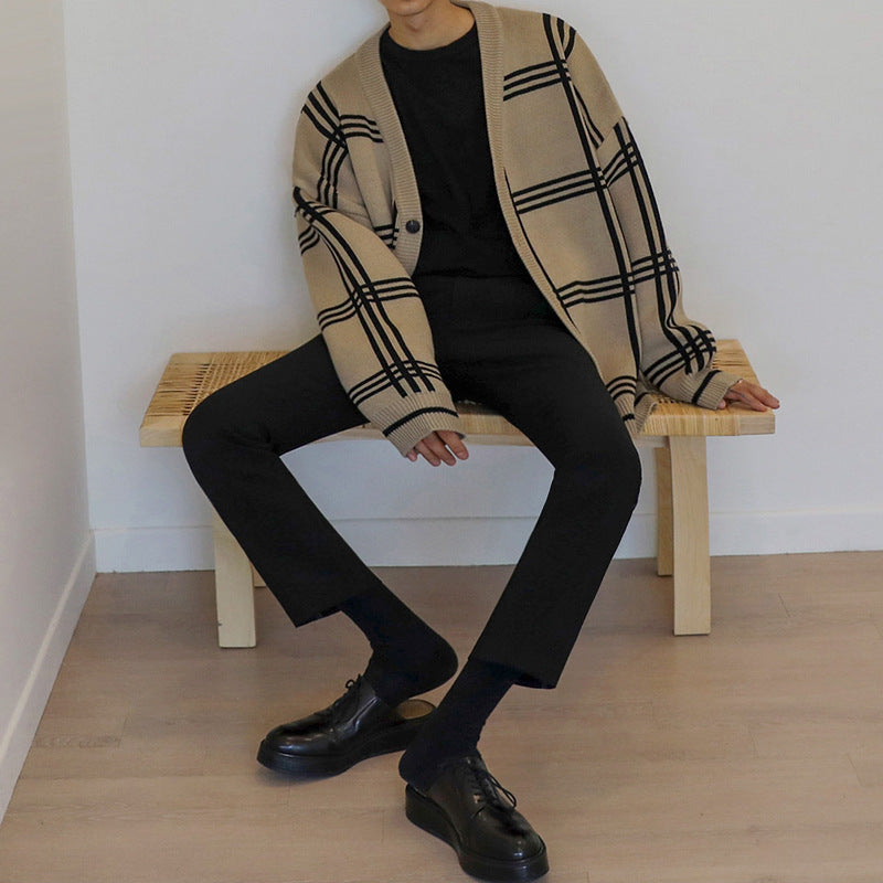 Oversized Men's Cardigan - V Neck Vinylon Knit, Street 3D Changing Face Moving Picture Frame - Tophatter Daily Deals