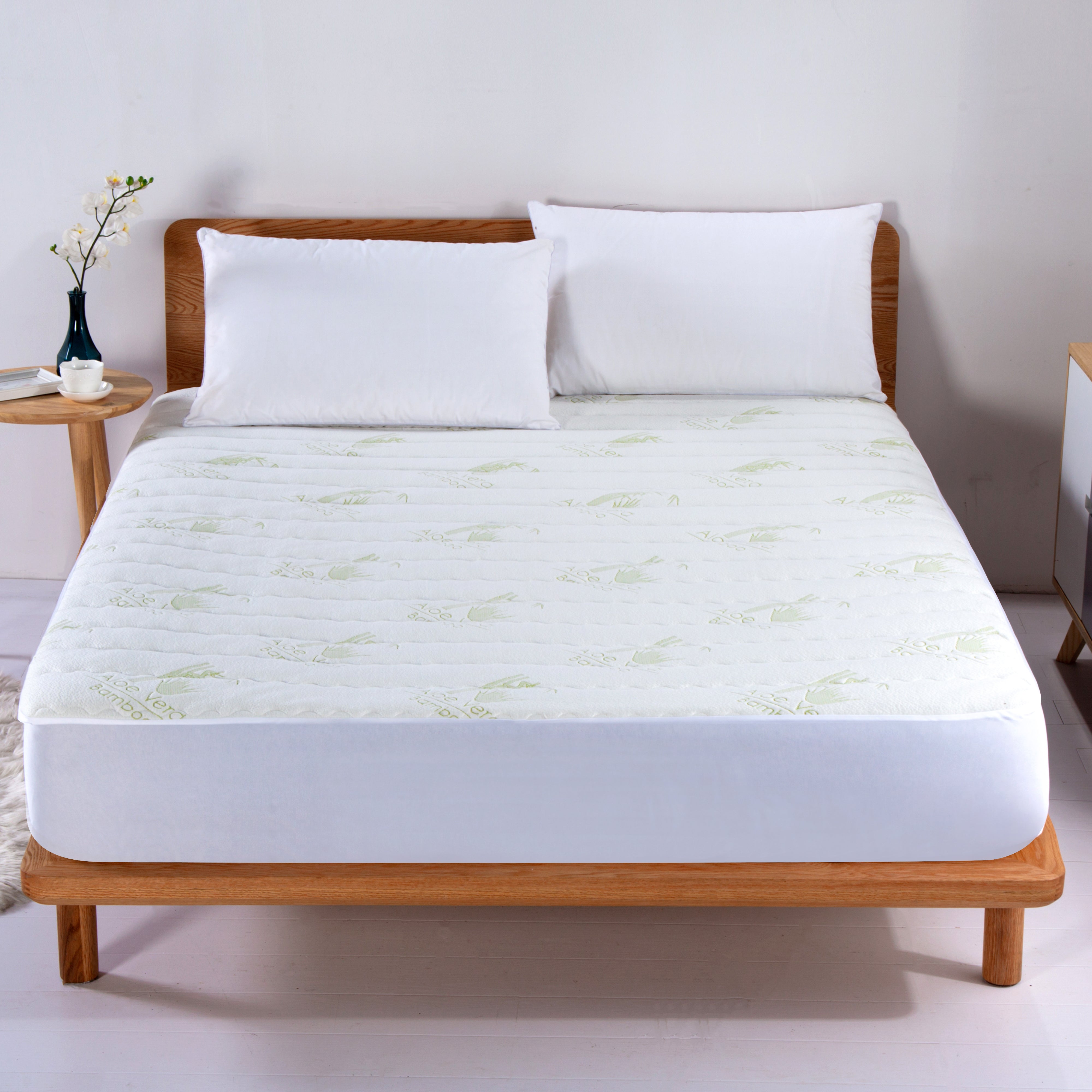 Aloe Vera Quilted Mattress Pad White Bedding - Tophatter Daily Deals