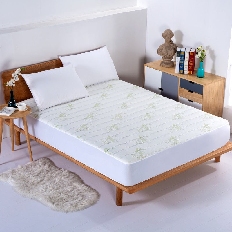 Aloe Vera Quilted Mattress Pad Bedding - Tophatter Daily Deals