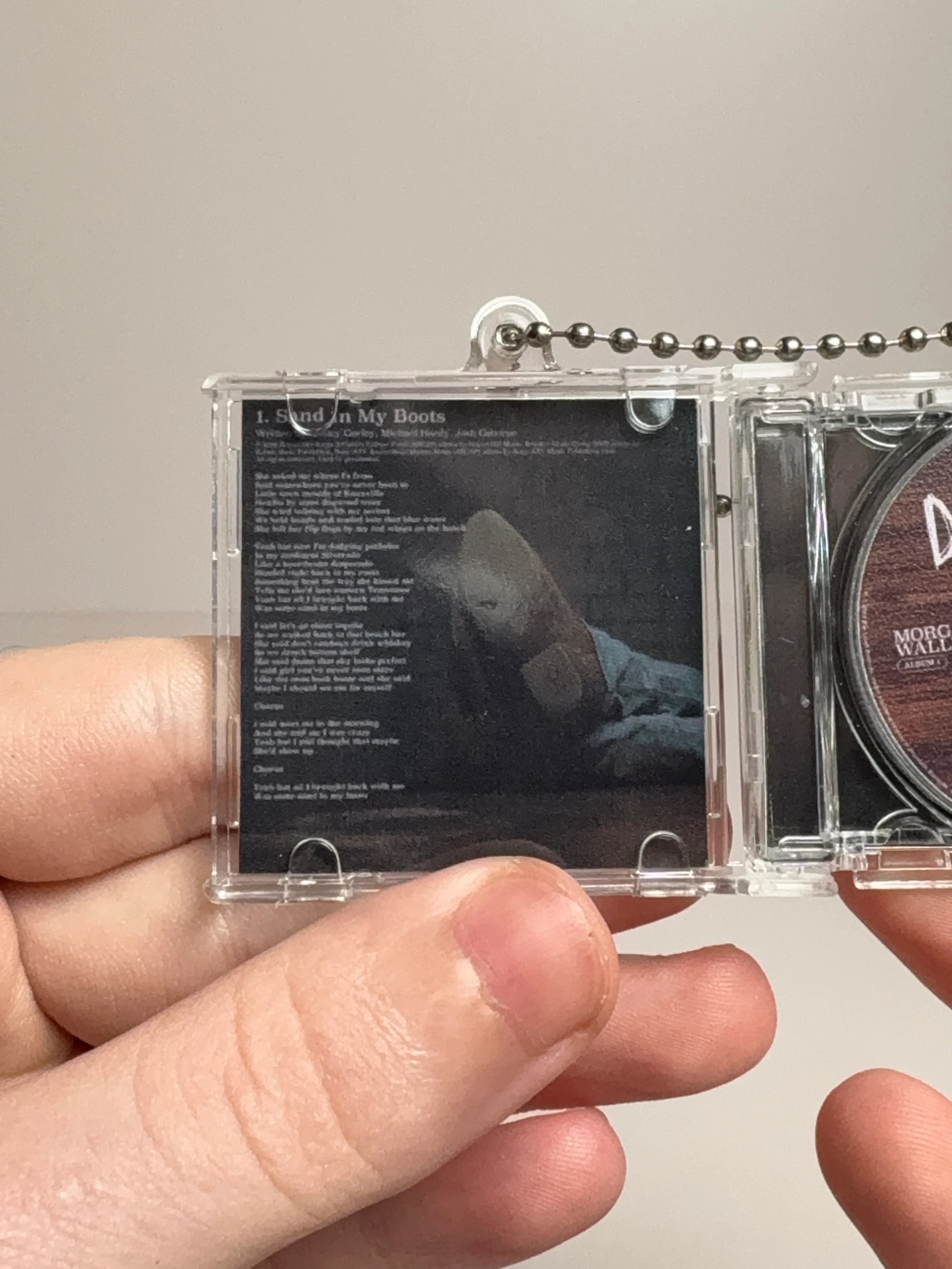 Morgan Wallen Music Tag - Tophatter Daily Deals