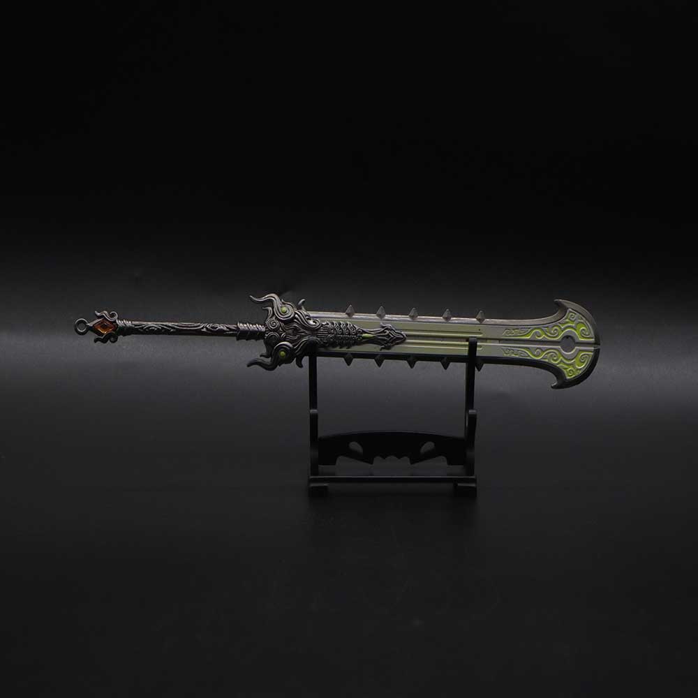 Twilight Shadow Broad Blade With Display Holder - Tophatter Daily Deals