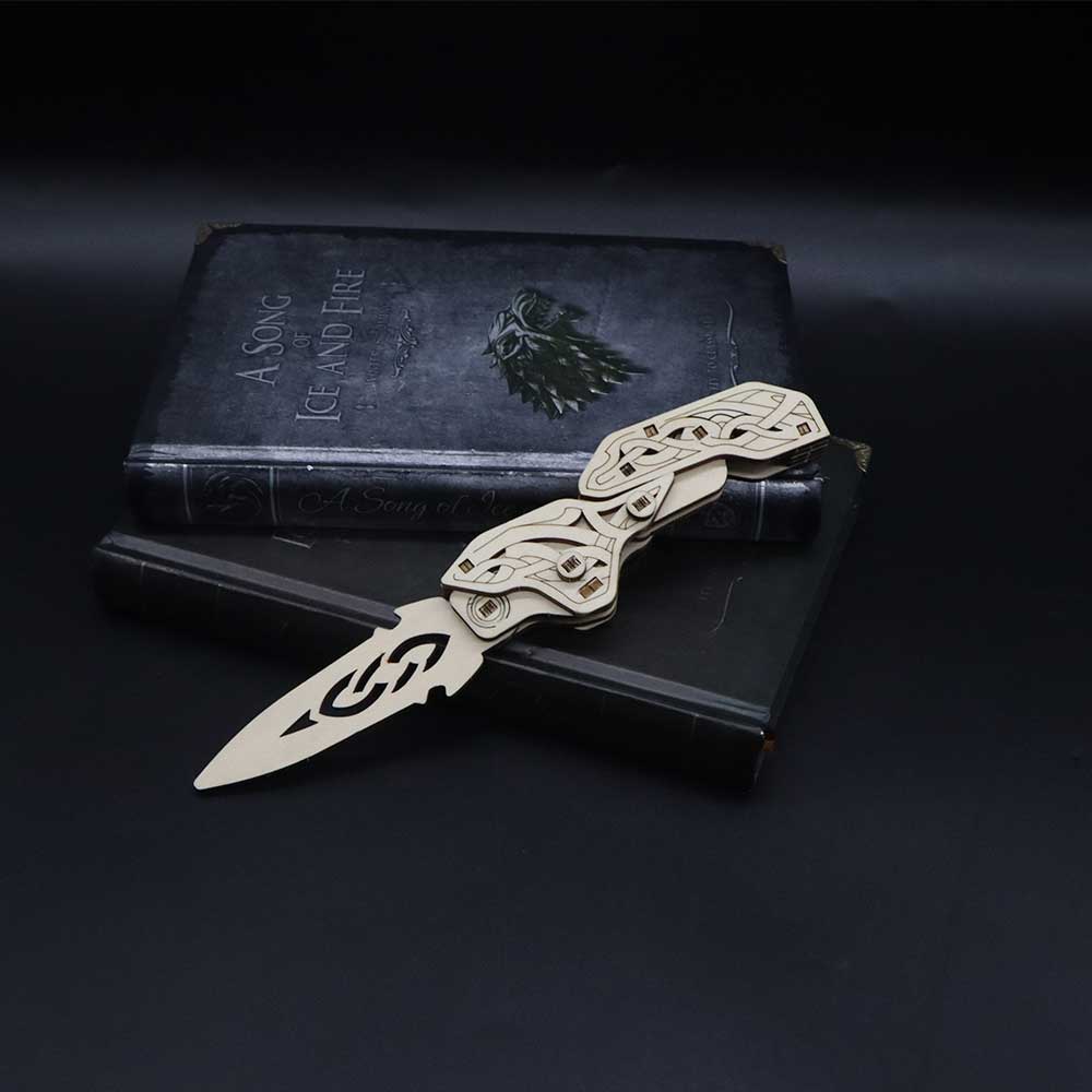 Wooden Shadow Knife 3D Puzzle Model - Tophatter Daily Deals