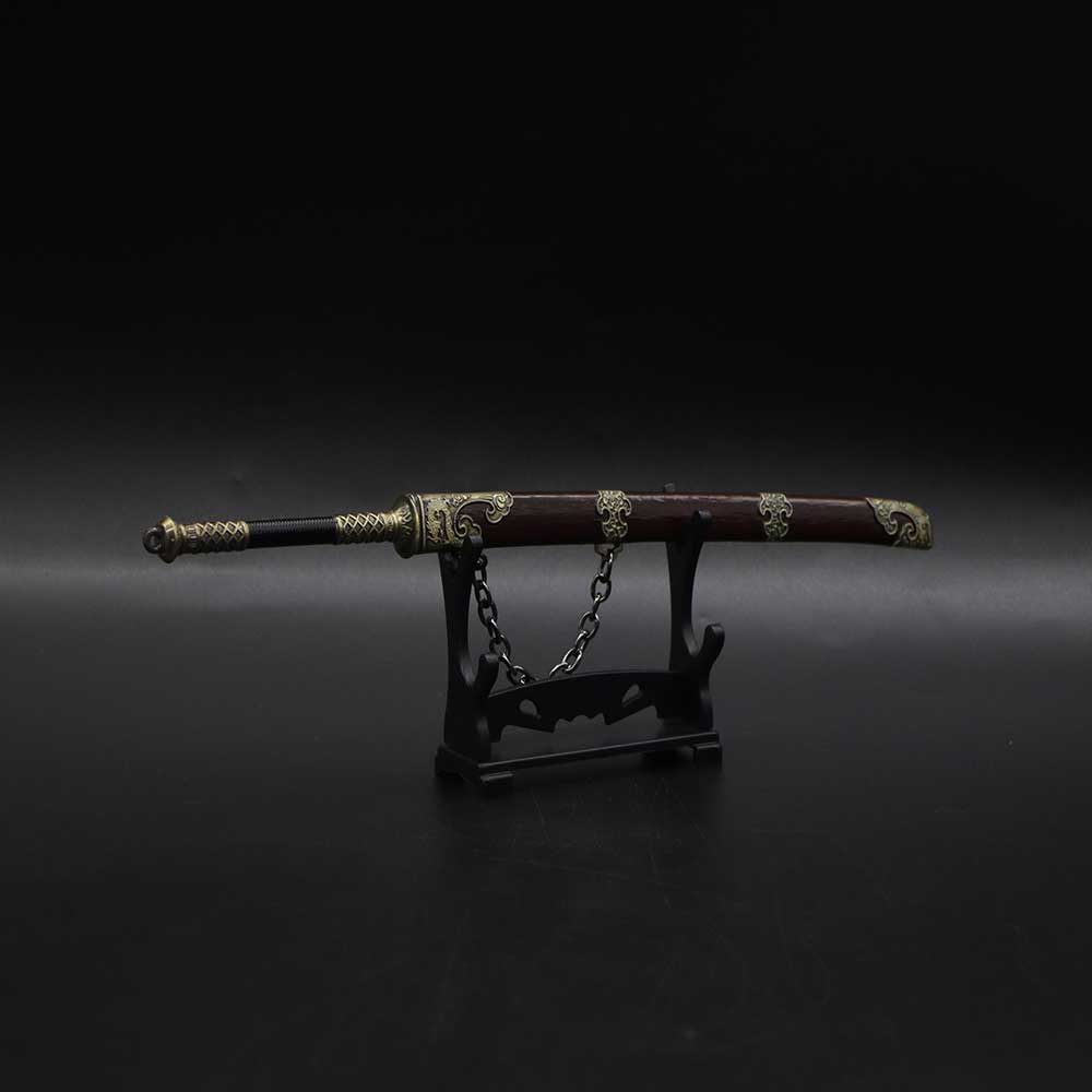 Seedling Knife - Tophatter Daily Deals