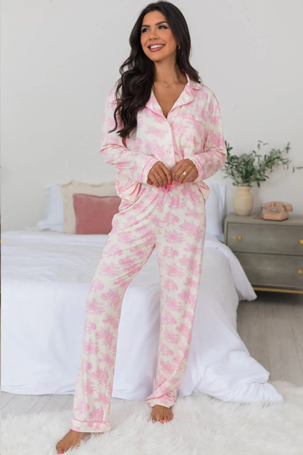 Pink Floral Long Sleeve and Pants Pajamas Set Loungewear & Sleepwear/Sleepwear - Tophatter Daily Deals