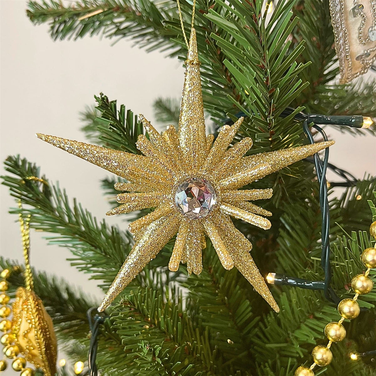 Gold Diamante Star Bauble | 3D Gold Glitter Star Christmas Tree Ornament - 12cm Baubles - Tophatter Daily Deals