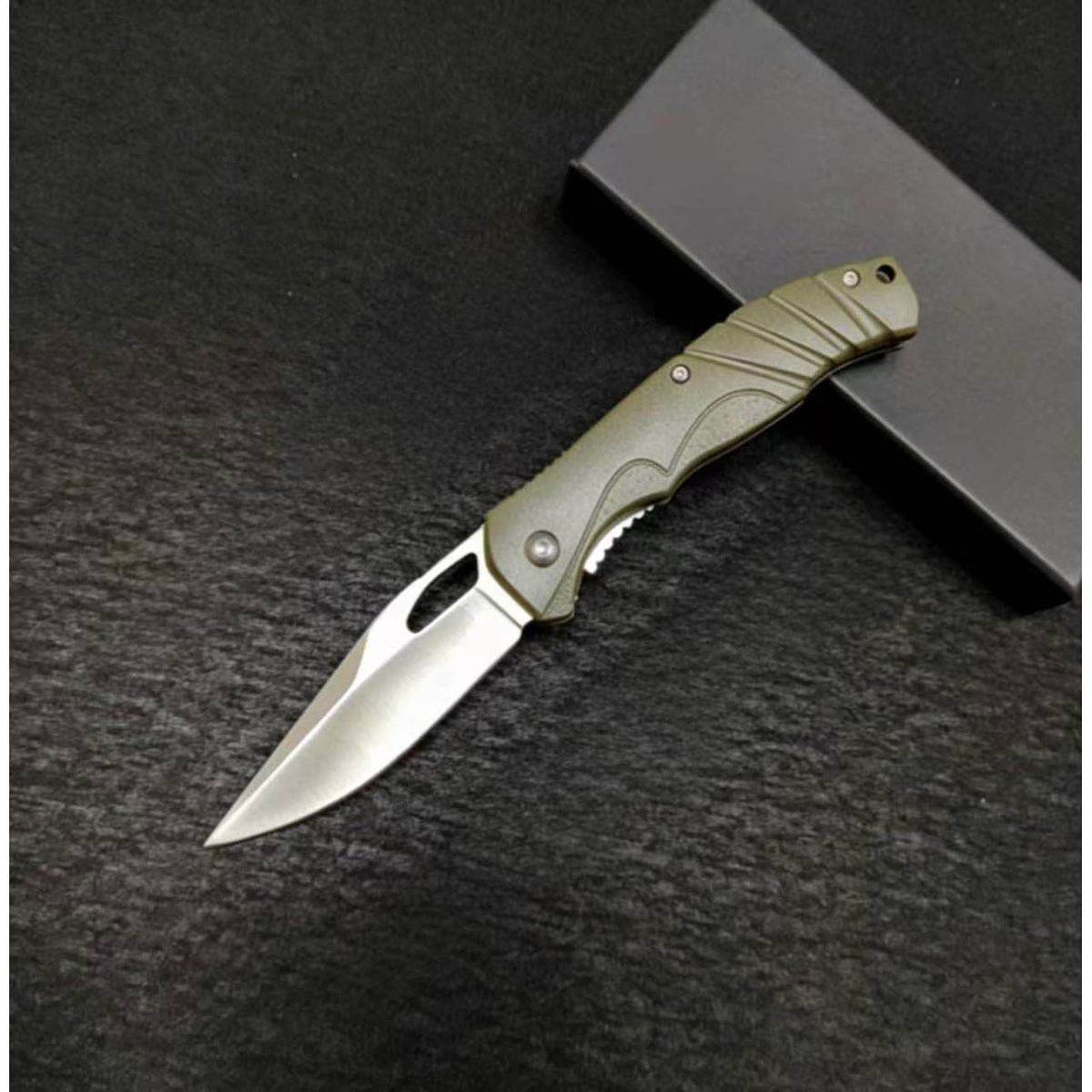 Olive Compact Collectible - Tophatter Daily Deals