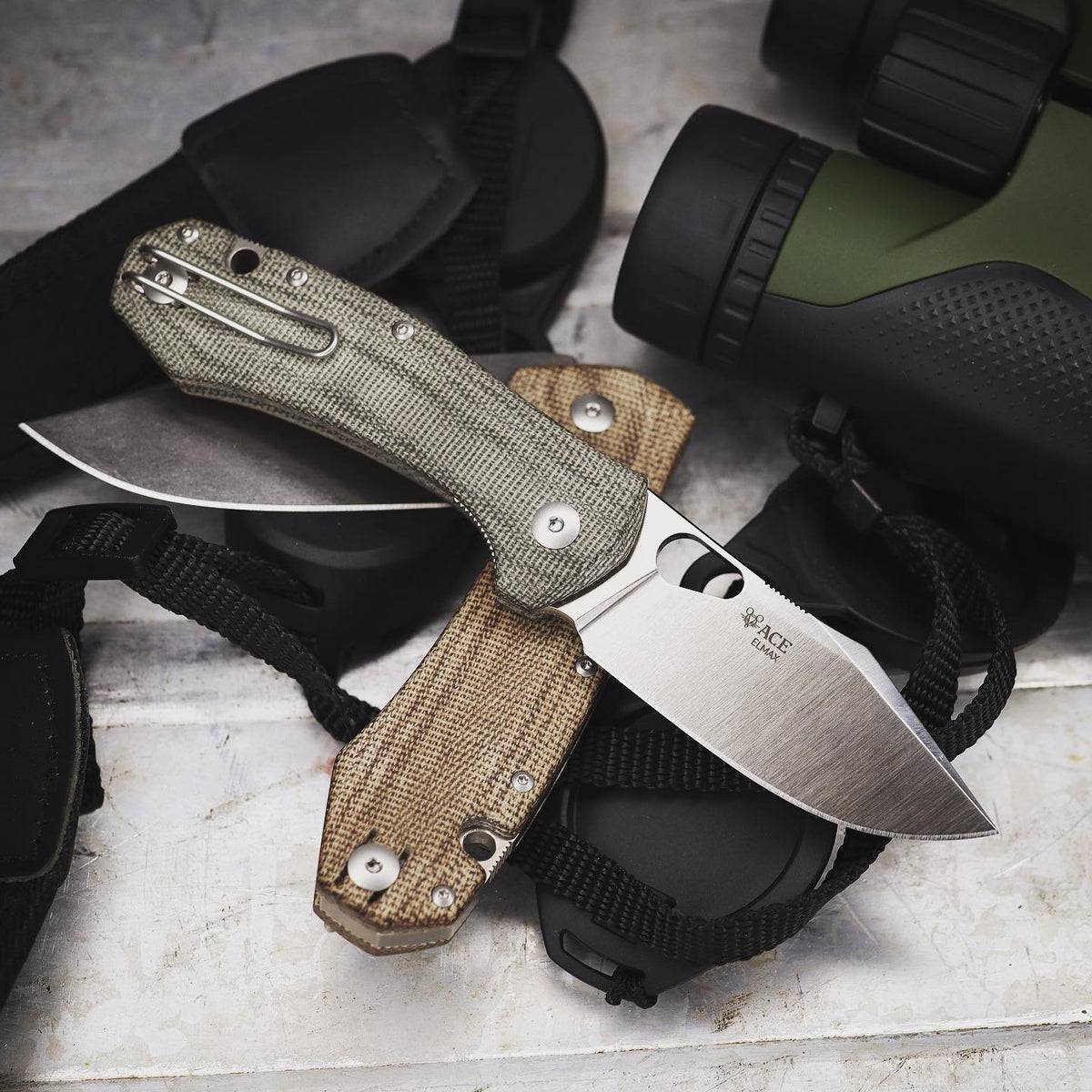 GiantMouse ACE Atelier - "Mini Grand" - Green Canvas Micarta - ELMAX Collectors - Tophatter Daily Deals