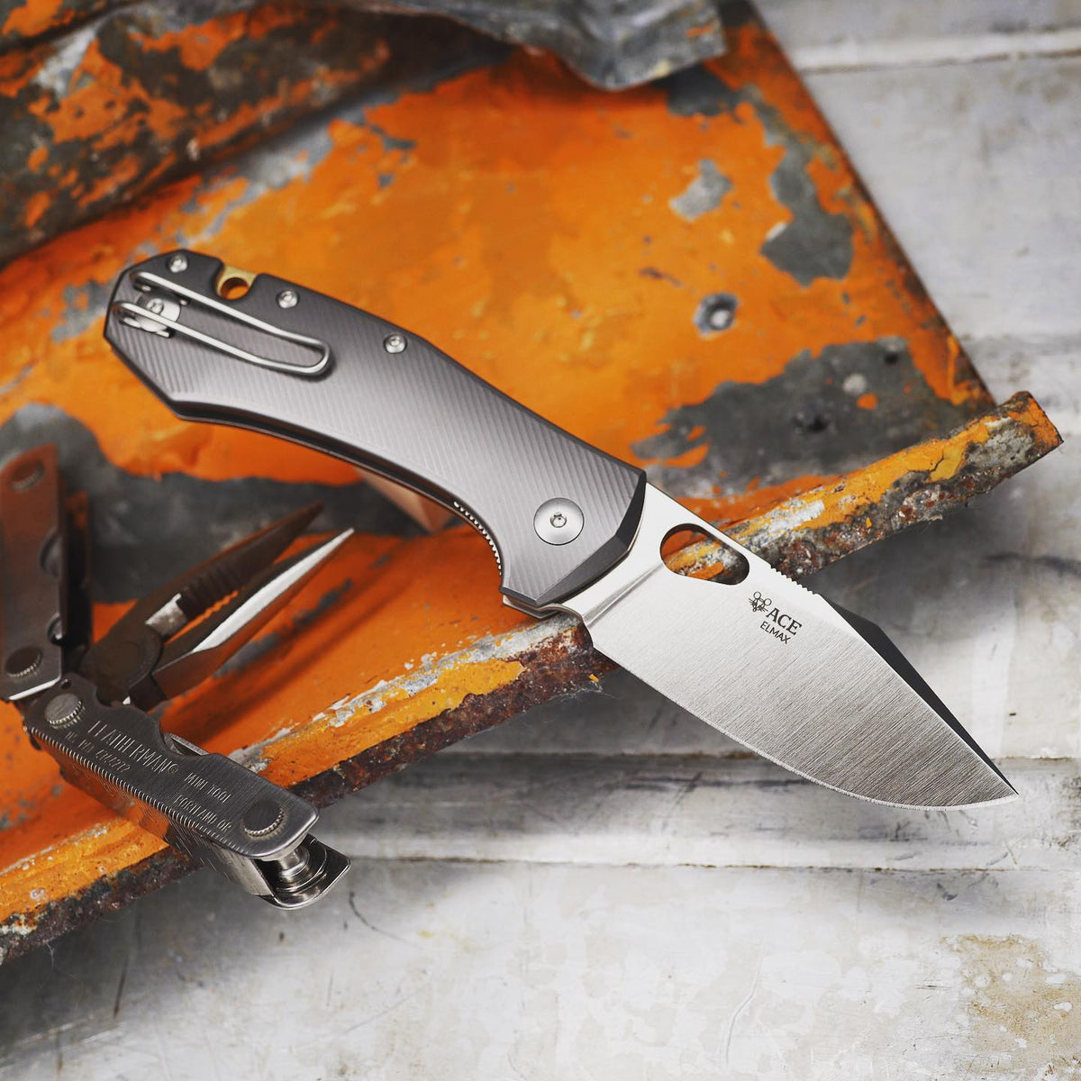 GiantMouse ACE Atelier - "Mini Grand" - Milled Titanium - ELMAX Collectors - Tophatter Daily Deals
