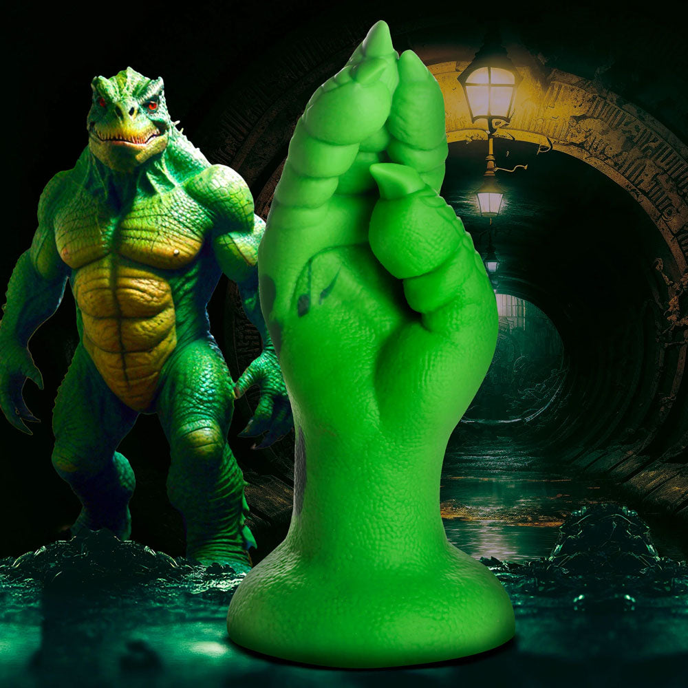 Raptor Claw Fisting Silicone Dildo (Green) – 8.6 Inches Fantasy Silicone Dildo > Dildos > Fantasy - Tophatter Daily Deals