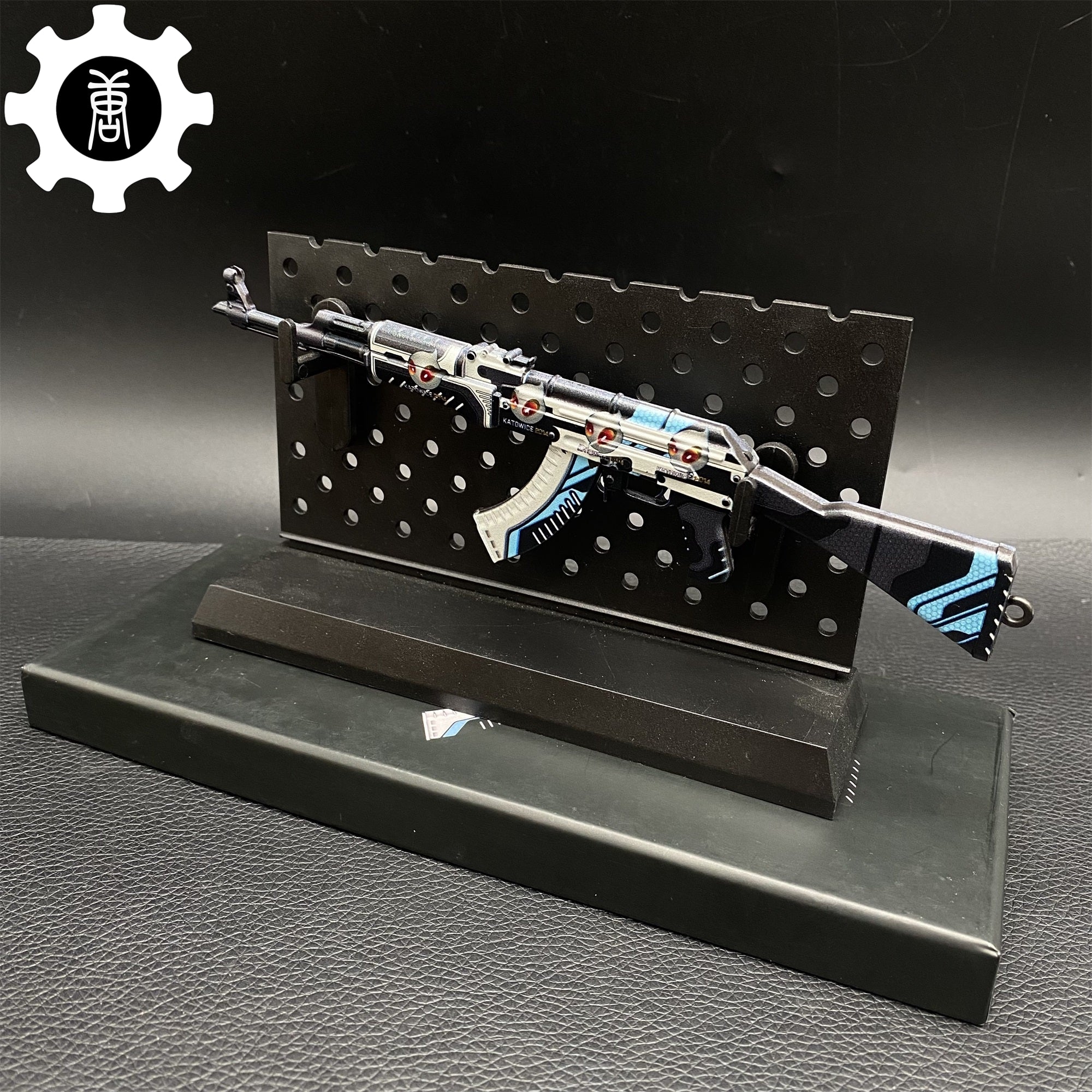 Hot Game Tiny AK-47 Vulcan Skin Metal Gun With Plastic Stand - Tophatter Daily Deals
