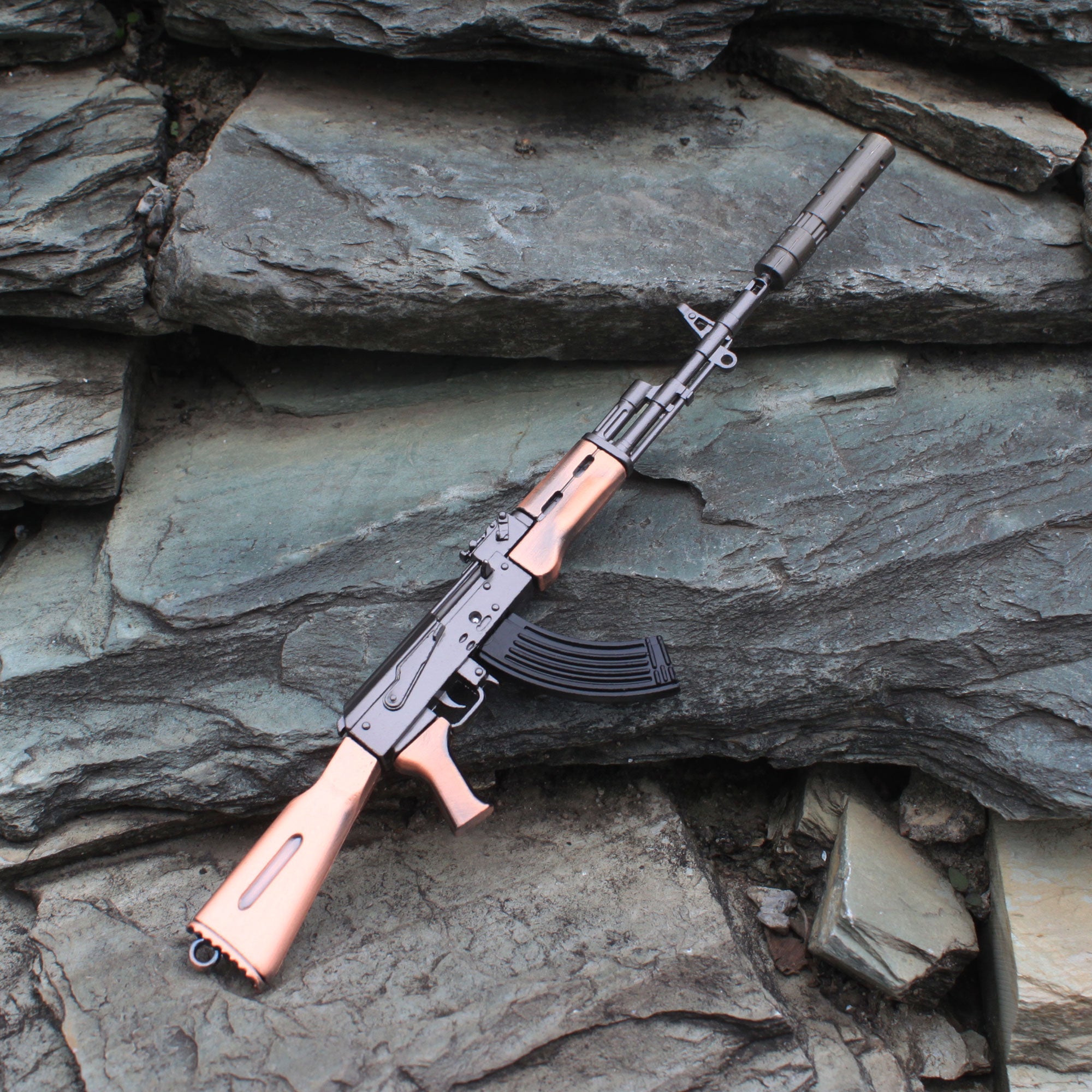 AK47 Metal Miniature 17CM/6.7" - Tophatter Daily Deals