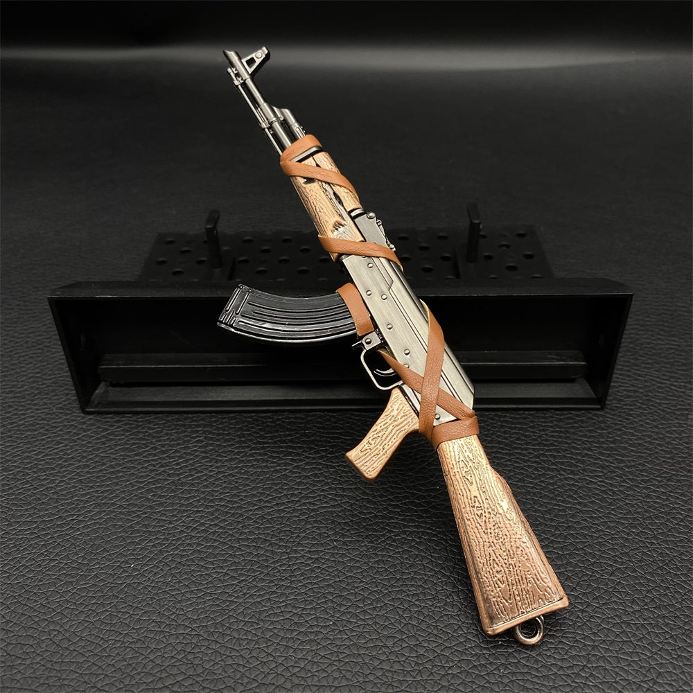AK-47 Metal Miniature Avtomat Rifle 17.5CM/6.8" - Tophatter Daily Deals