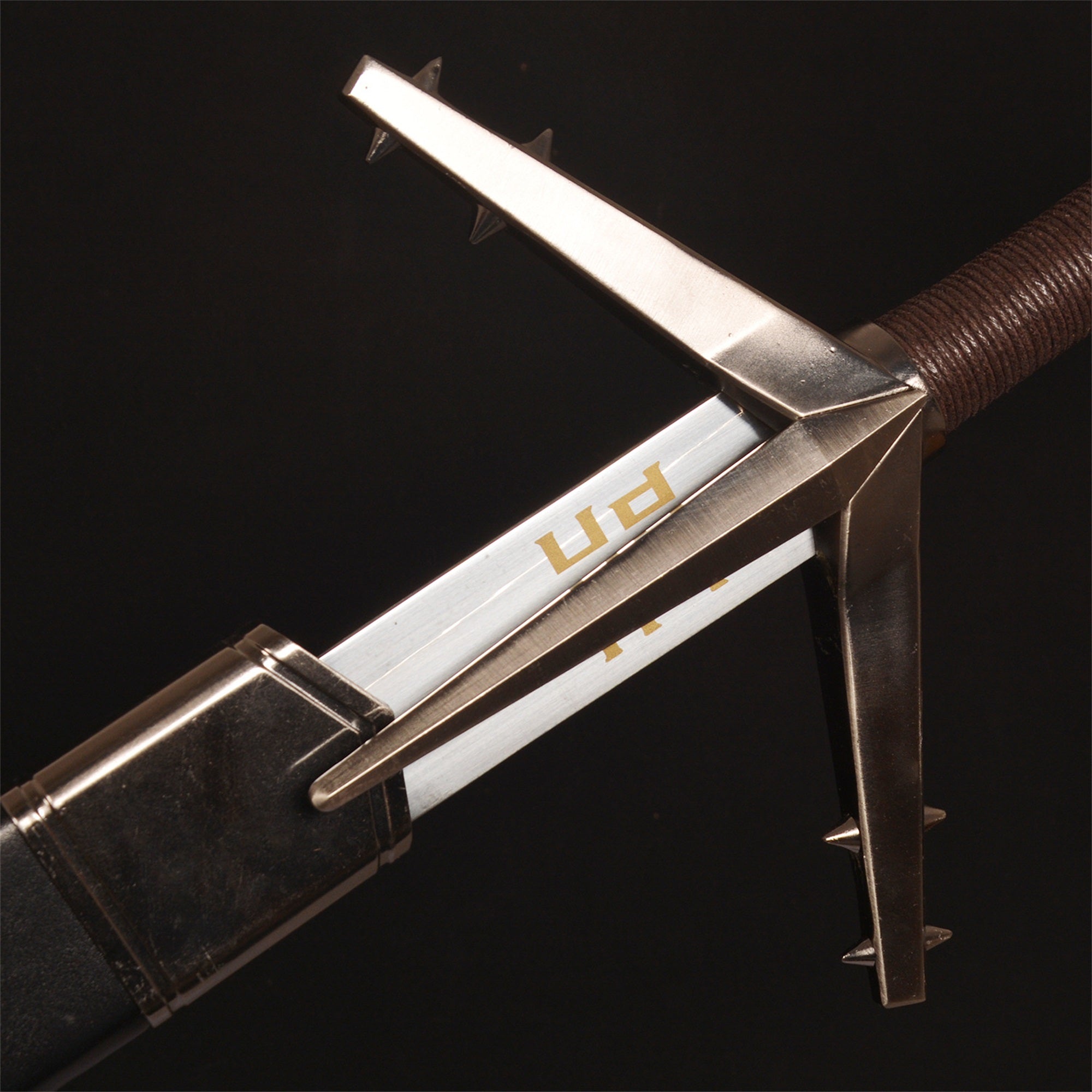 Geralt of Rivia's Aerondight Silver Sword Metal Replica 129CM/50.8" - Tophatter Daily Deals